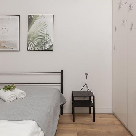Forum Wola Jana Kazimierza Apartment By Noclegi Renters 바르샤바 외부 사진